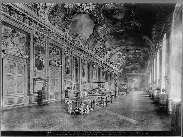HistoricalFindings Fotó: A Louvre-Ban. Az Apollo galéria